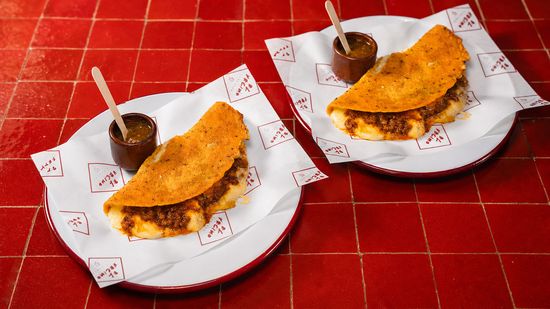 El Vecino Taquería Marais