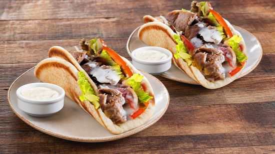 Sam's Gyros & seafood (405 S Missouri)