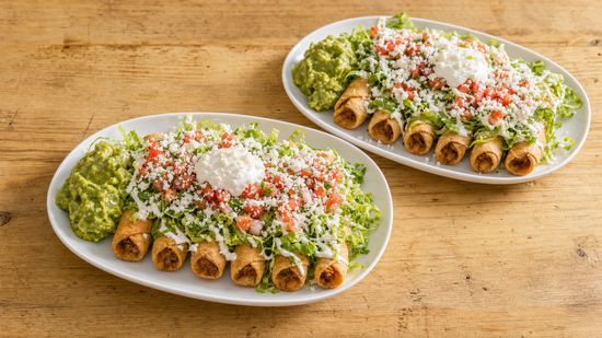 Calacas Bar & Grill