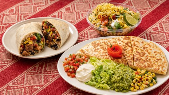 Baja's Fresh Grill (Raynham)