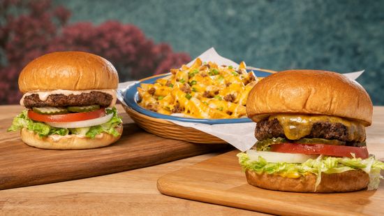 Islands Fine Burgers & Drinks (ORANGE #004)