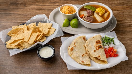 Taqueria y Restaurant Los Jalisciences (Bandera Rd)