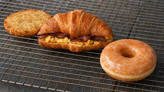 Stan's Donuts & Coffee (Michigan & Lake)