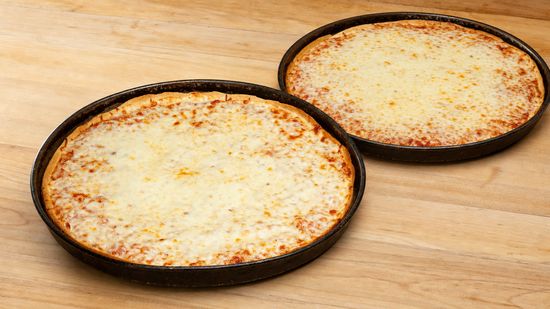 Lou Malnati's Pizzeria (Logan Square)
