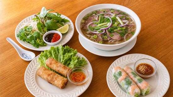 Vietnam Bar & Grill