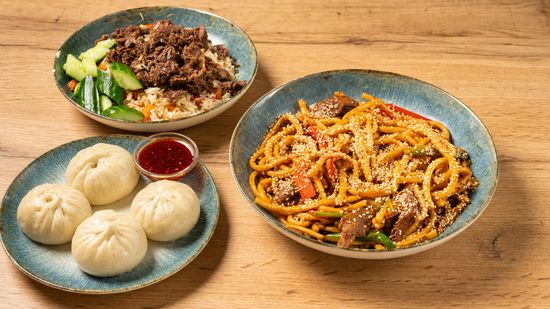Han Tengri Uyghur Restaurant