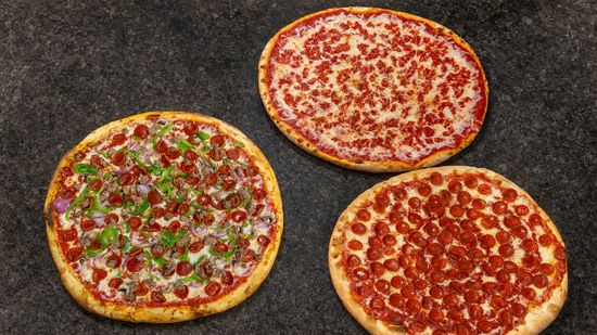 Mombo's Pizza (Cotati)