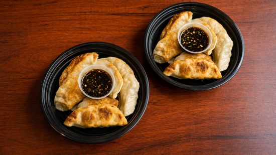 Hot Wok (311 E Lincoln Hwy)
