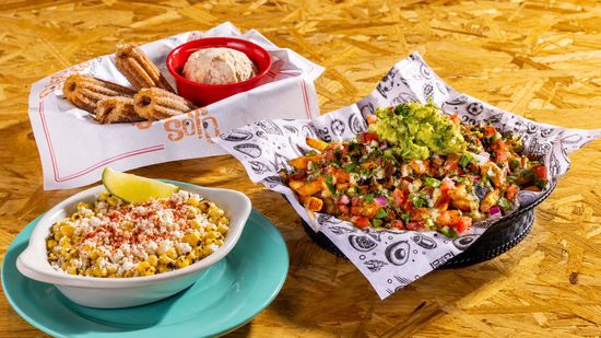 Ojos Locos Sports Cantina San Bernardino