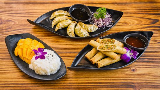 Lemongrass by Sip Saam Thai (Cypress Creek)