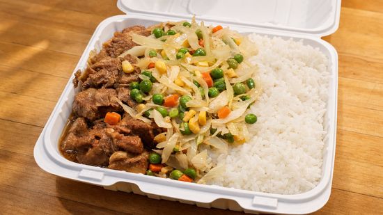 St. Bess Jamaican Restaurant (4466 Baychester Avenue)