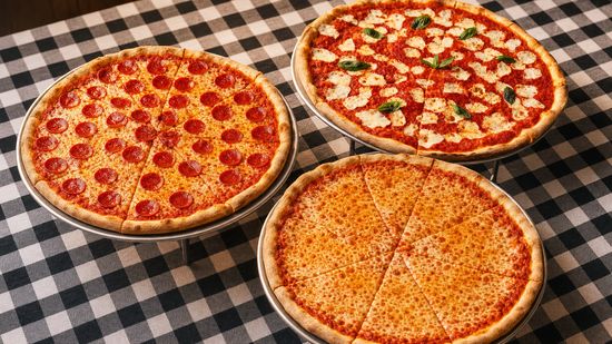 Uncle Al's Sourdough Pizza (19 New Jersey 5)