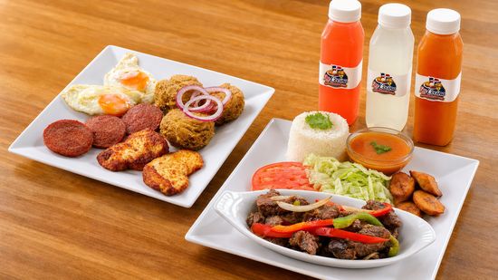 La Cocina Dominican restaurant & Bakery