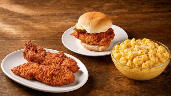 Joella's Hot Chicken (Middletown)