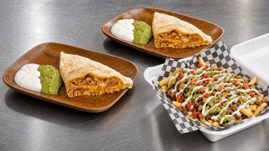 Sonora Hot Dogs (6766 W Glendale Ave)