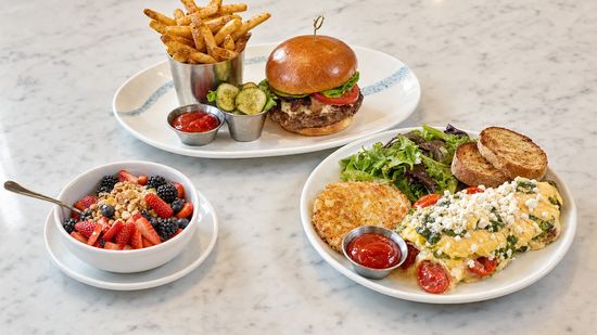Julianne's Kitchen & Bar