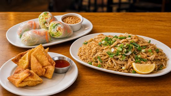 Sawatdee Thai  (Maple Grove)