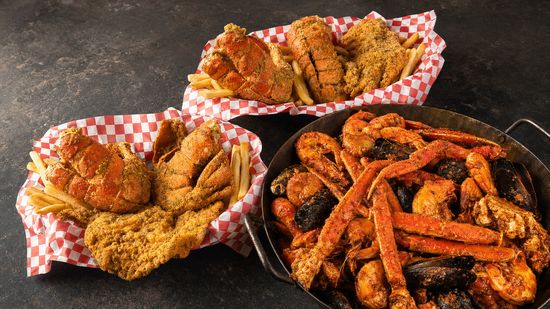 Crab King Cajun Boil and Bar