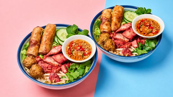 THUY Street Food Viêt République 