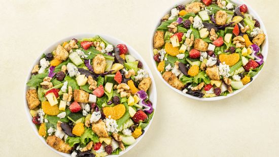 Salata Salad Kitchen (18 Sugar Land)