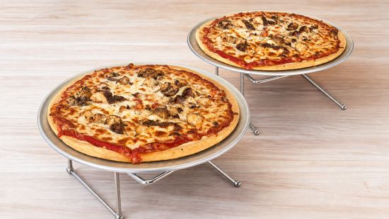 57 Lounge Pizza + Wings