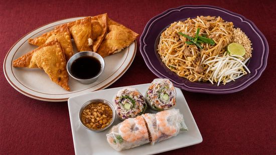 Basil Cafe Thai Cuisine  (University Ave)
