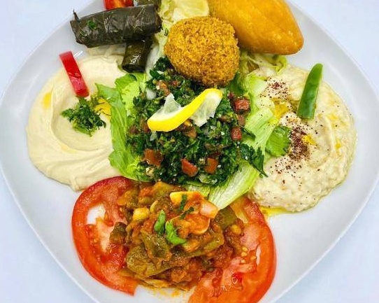 Grande Assiette végétarienne (8 mézzés)