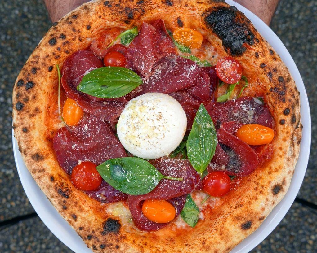 Bresaola y Burrata