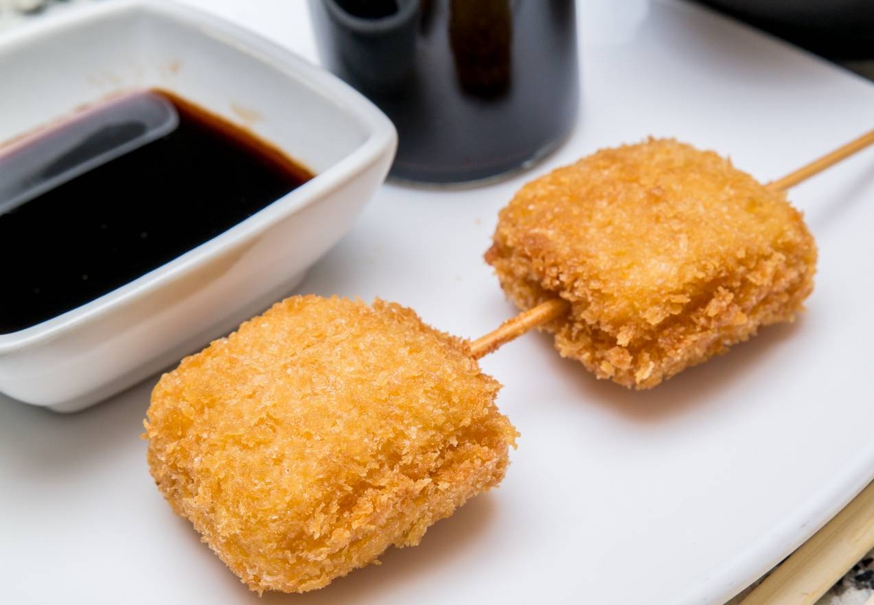 Kushiage de Queso