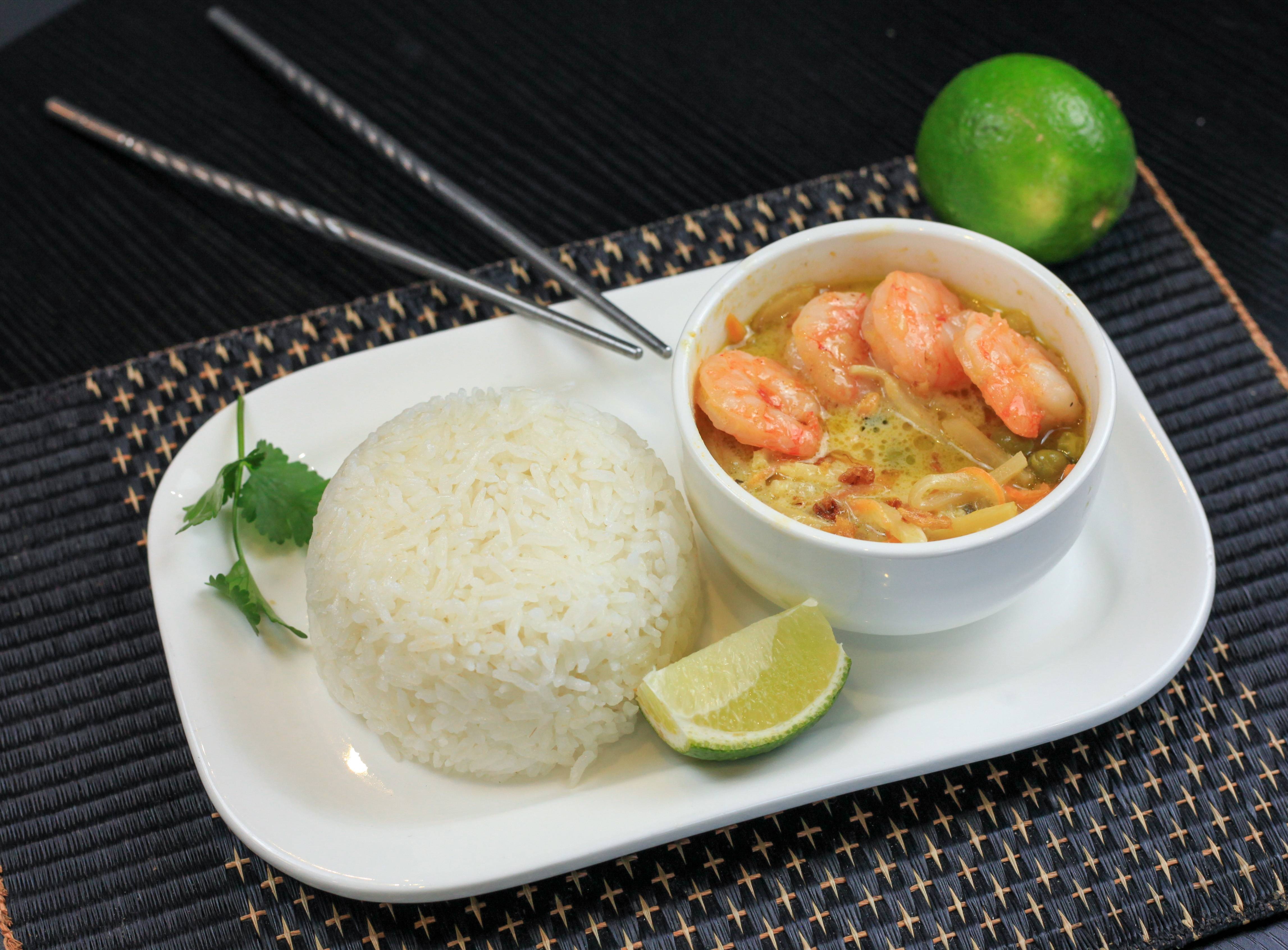 Curry vert (poulet, vegan, crevettes au choix)