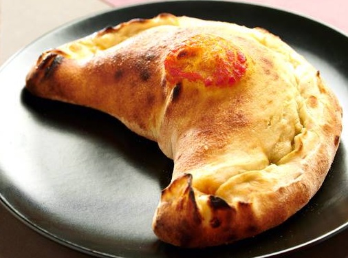 Pizza Calzone