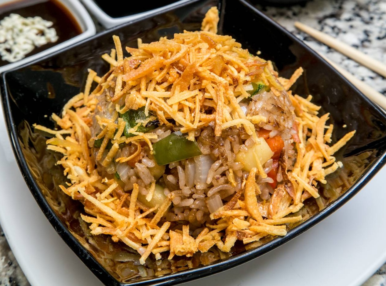 Yakimeshi Mixto con Ajo