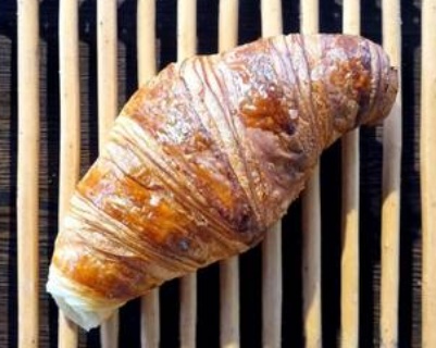 Croissant au beurre