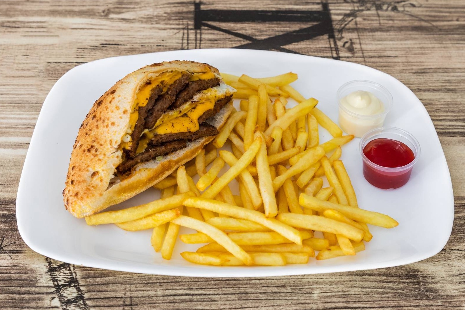 Sandwich Steak+ Frites 🍟  