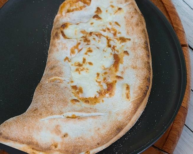 🍕 PIZZA CALZONE