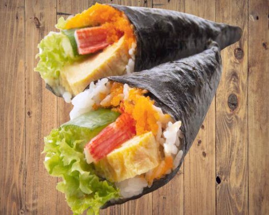 Temaki saumon avocat