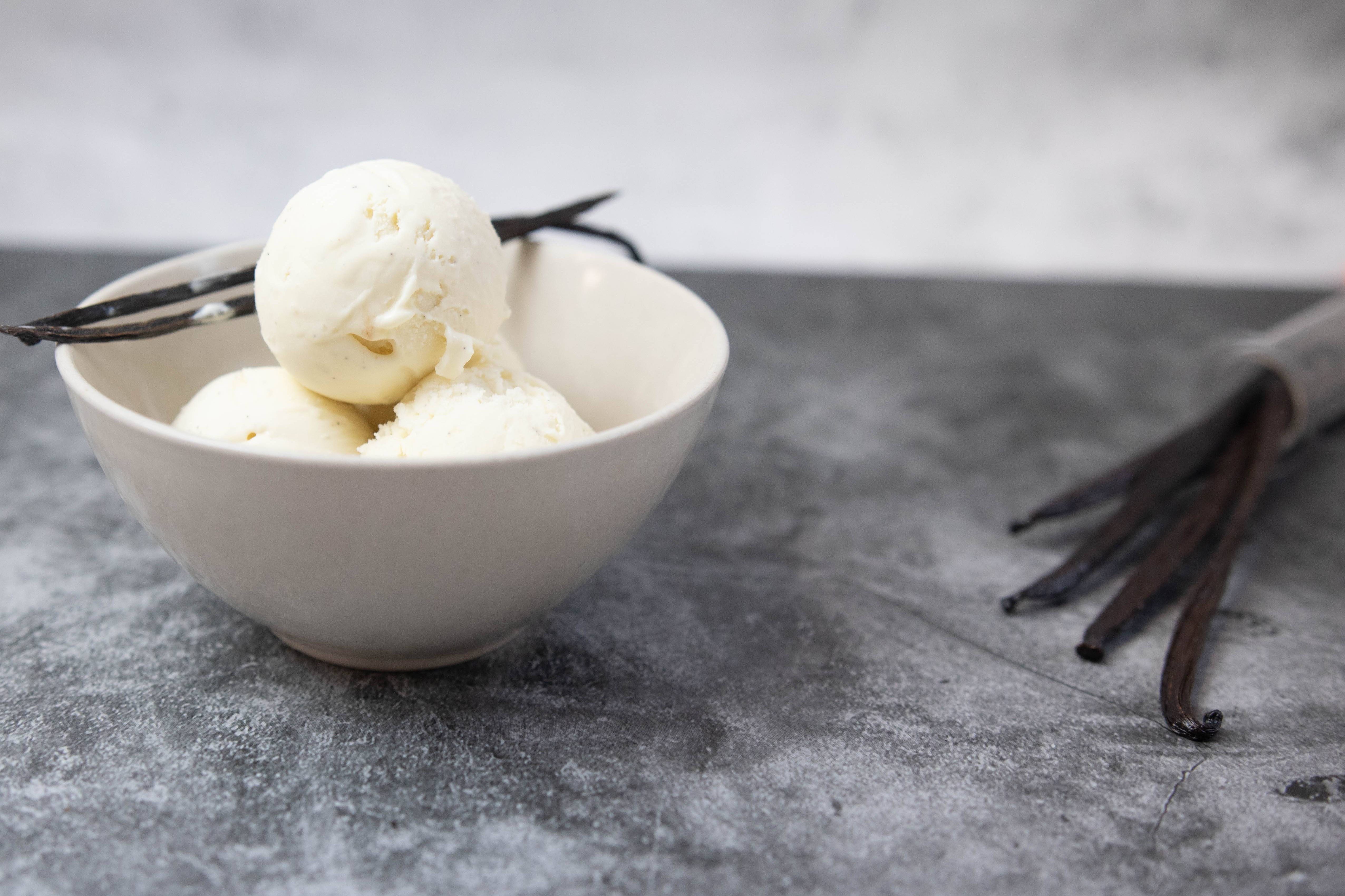 Madagascar Vanilla Ice Cream - 500 ml tub