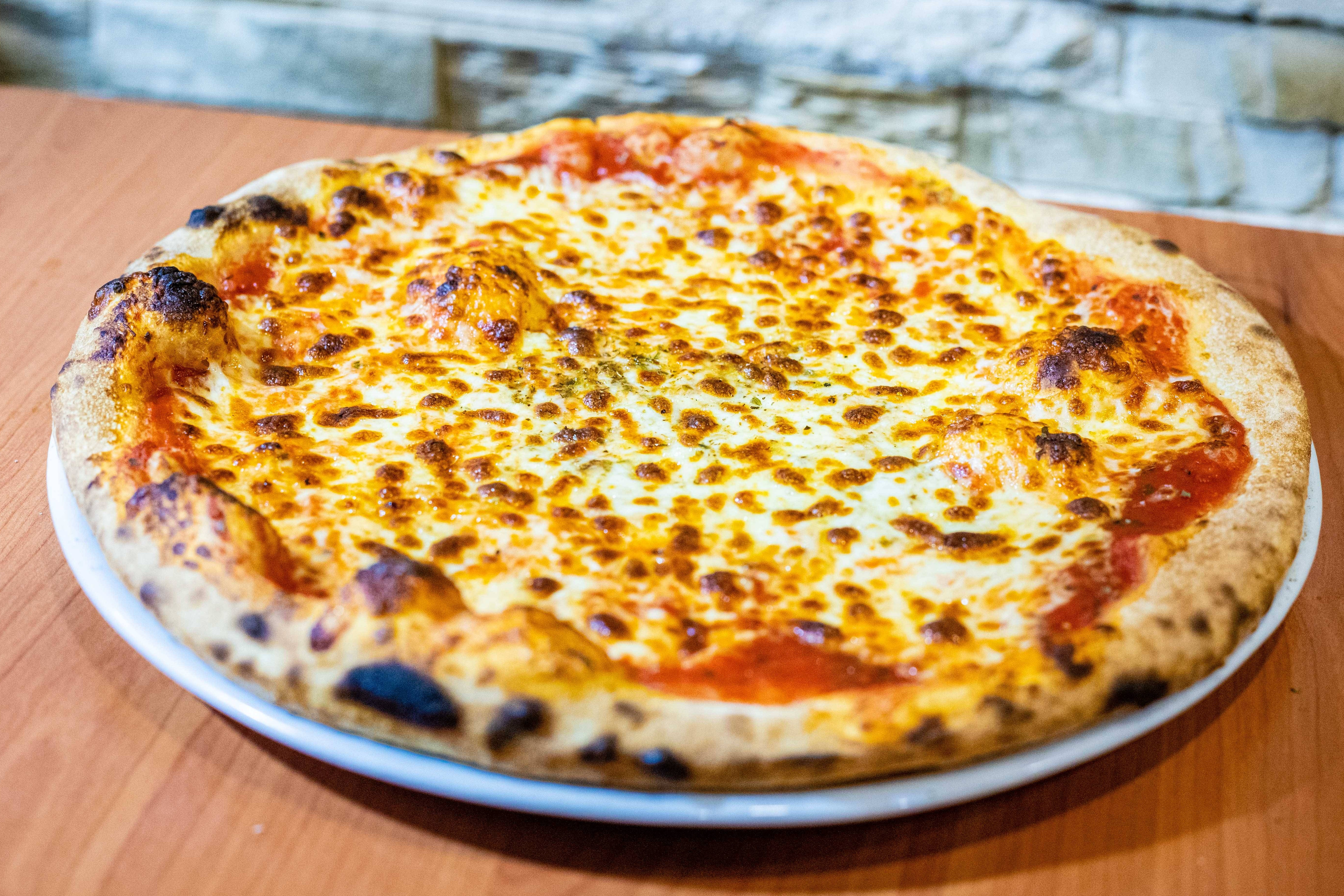 Pizza quatrro formaggio