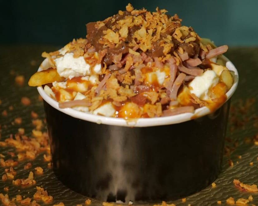 MENU POUTINE LA COLÈRE  😋