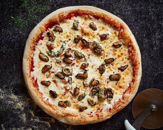 Pizza fruits de mer 