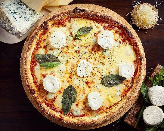 Pizza 4 fromages