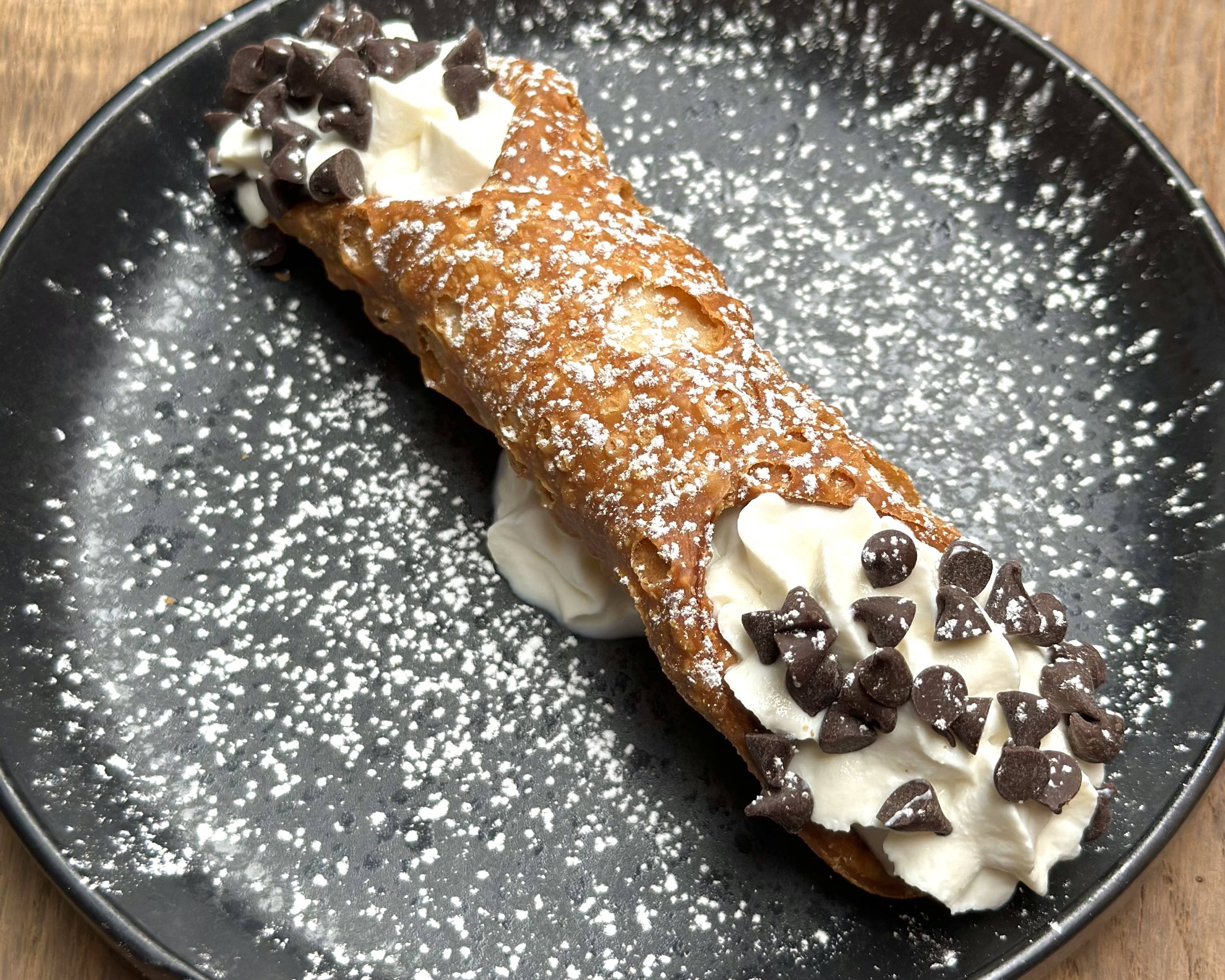 Cannolo ricotta 🍫