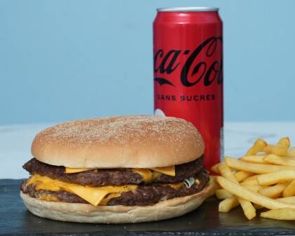 Double cheese bacon burger🍔
