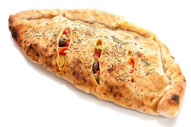 🍕 Calzone 🥓🥚