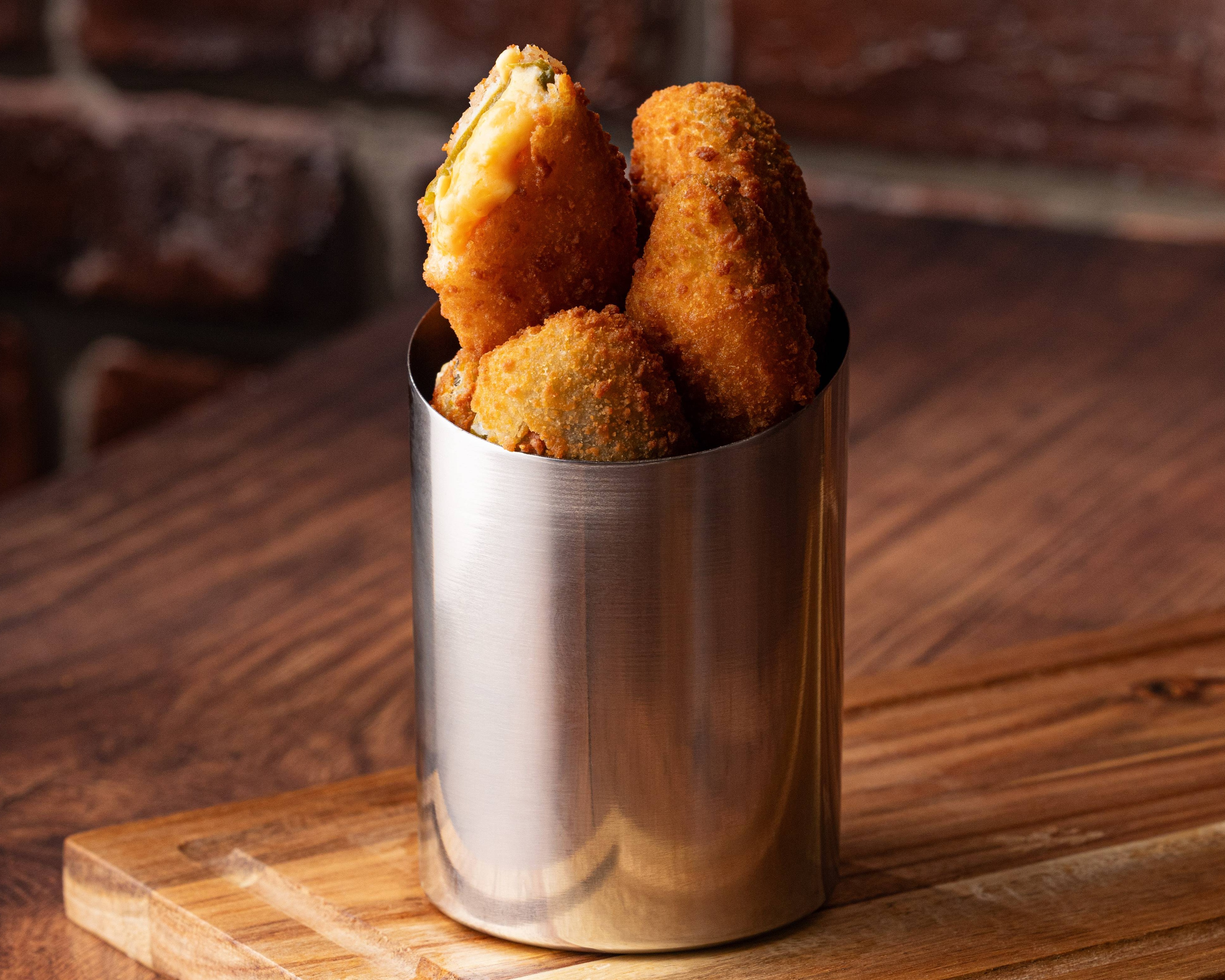Beignets de Jalapenos au fromage