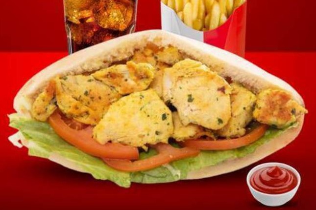 sandwich chicken curry