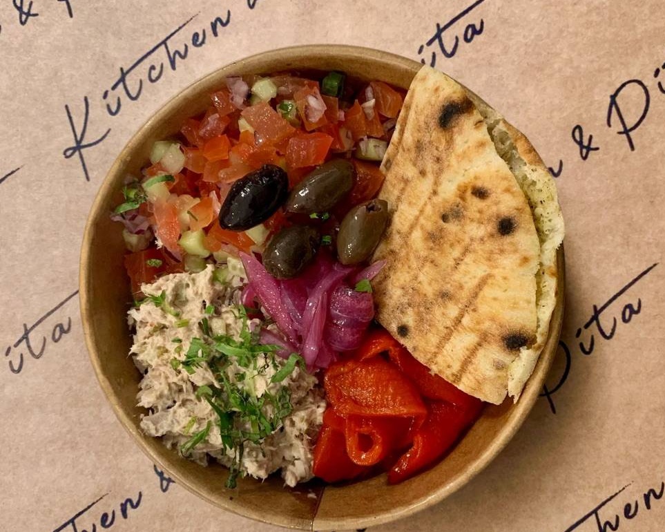 Bowl 🇹🇳Sidi Bou Saïd 🐟,  thon au citron beldi+toast zaatar