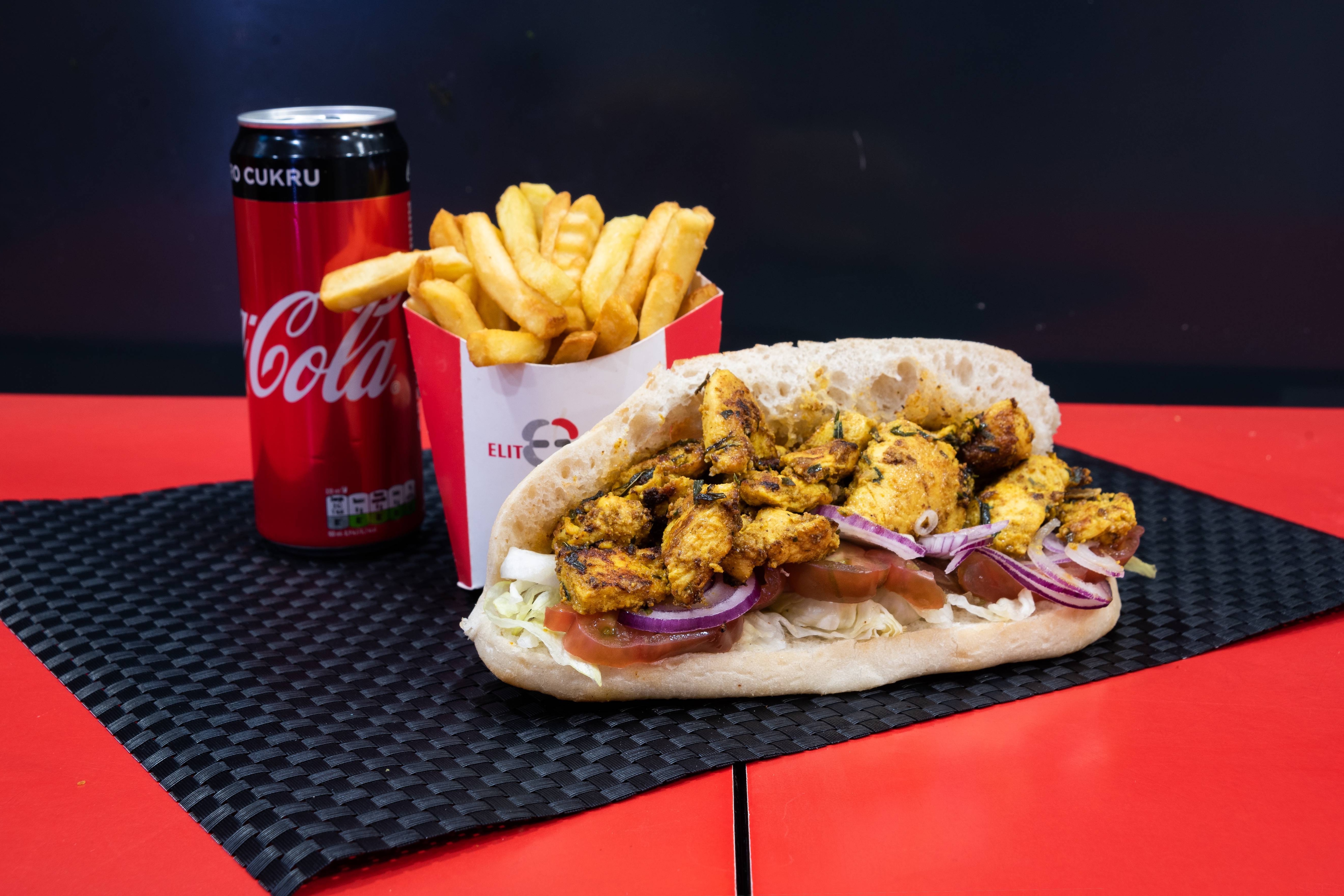 Menu sandwich poulet curry