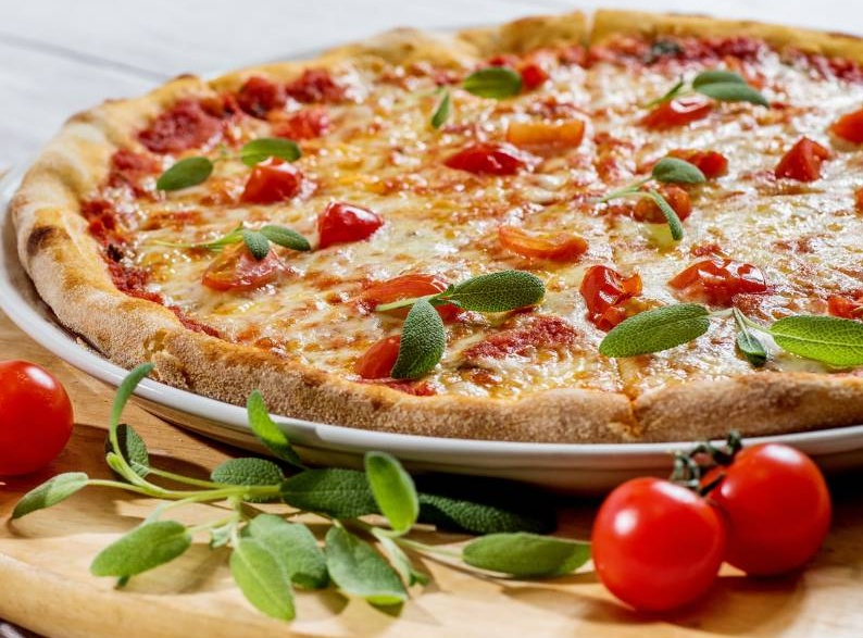 Pizza calzone 1 "chausson cuit à létuvée"