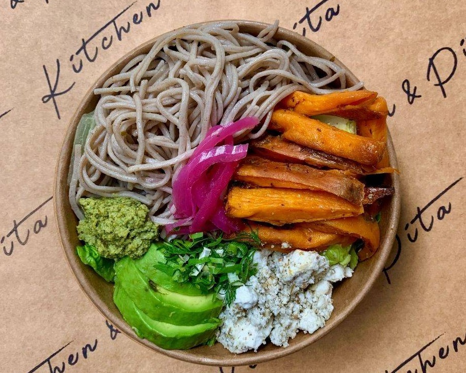 Bowl 🇺🇸Los Angeles (VG) 🌱, Noodles de soba, Avocat-féta
